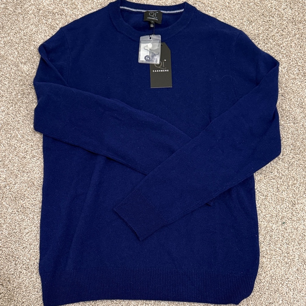 Luxurious Deep Blue cashmere Crewneck Sweater